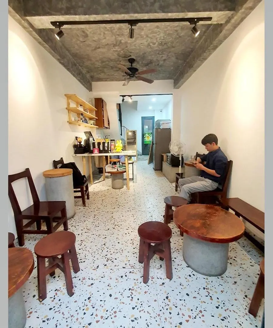 Homestay Zvillage Ncc - Modern Townhouse In District 1 Ho Chi Minh City